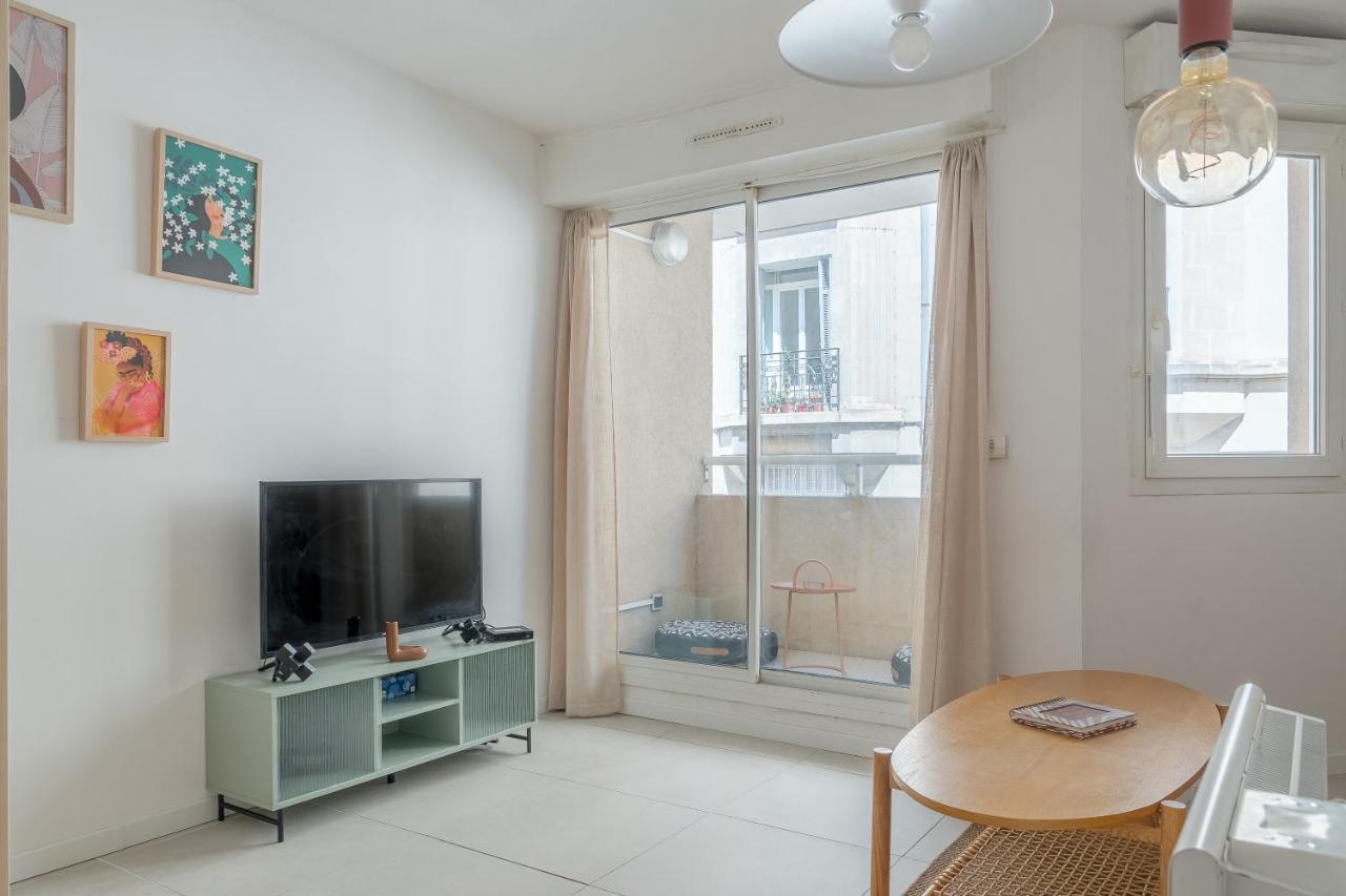 Charmant T2 Avec Balcon - Chaves Marseille Exterior photo