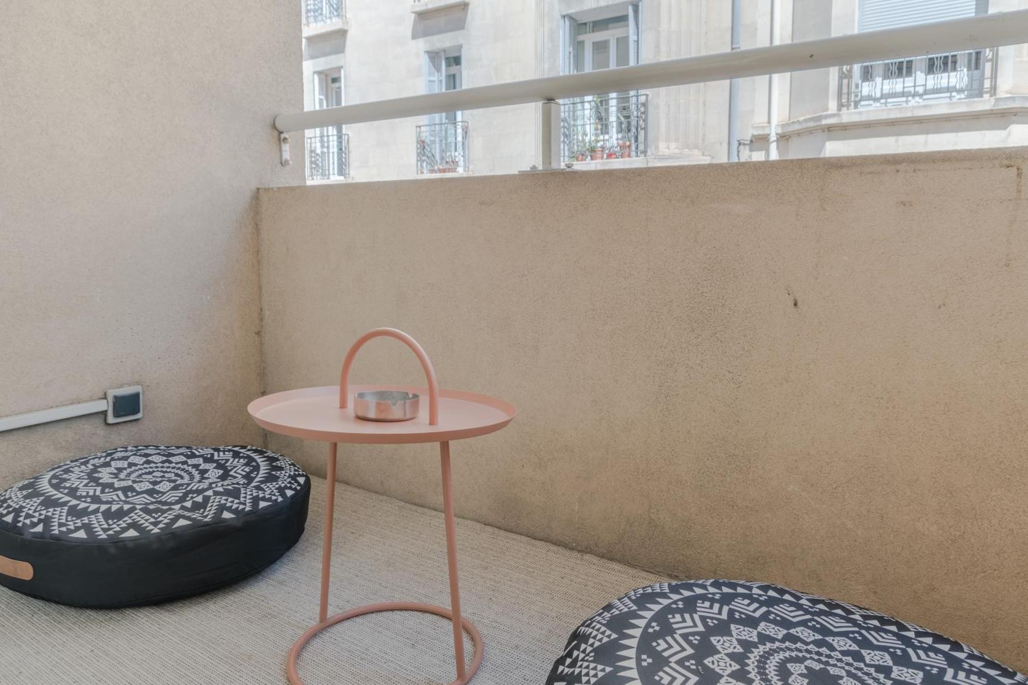 Charmant T2 Avec Balcon - Chaves Marseille Exterior photo
